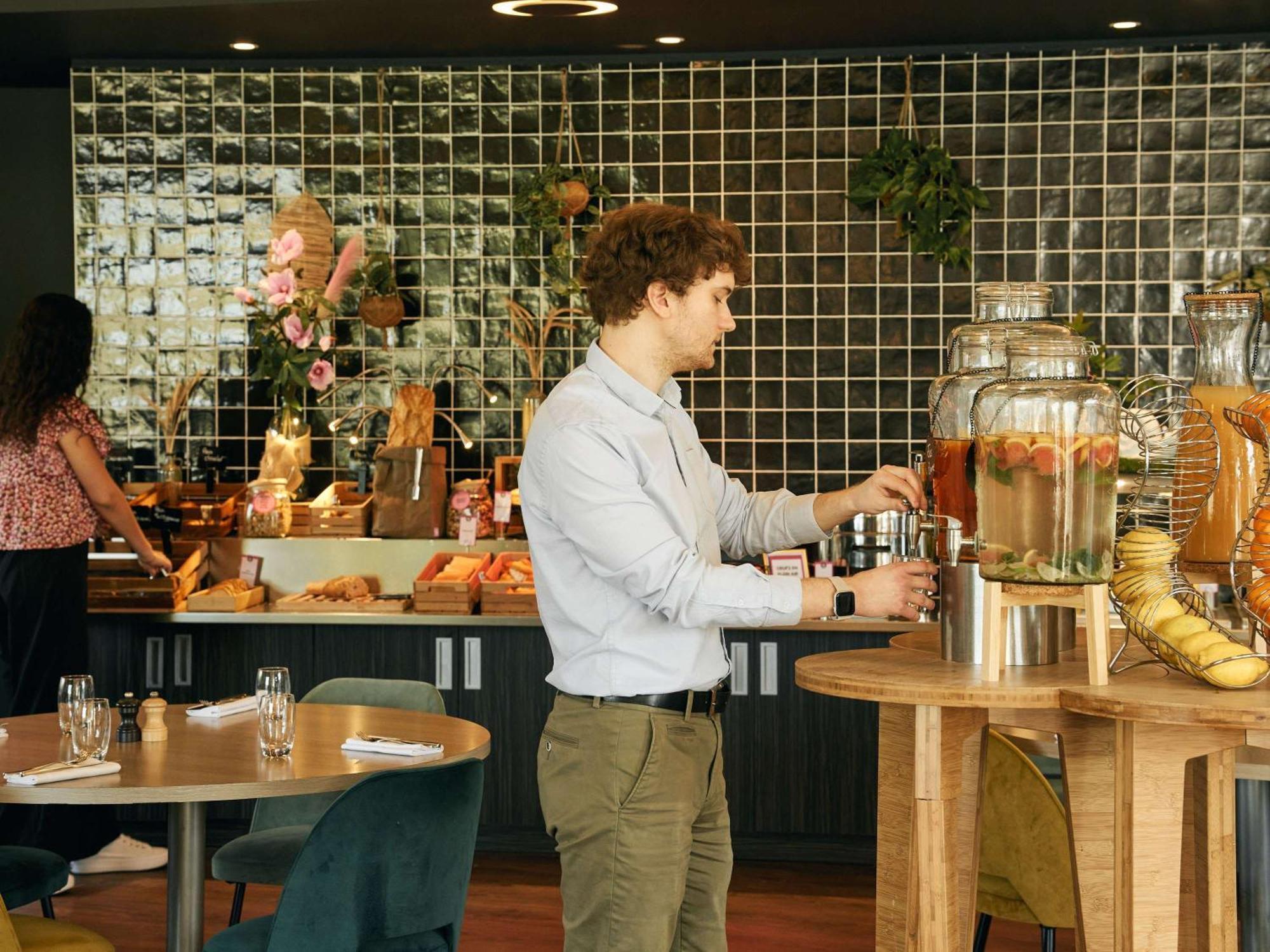 Novotel Reims טאנקו מראה חיצוני תמונה