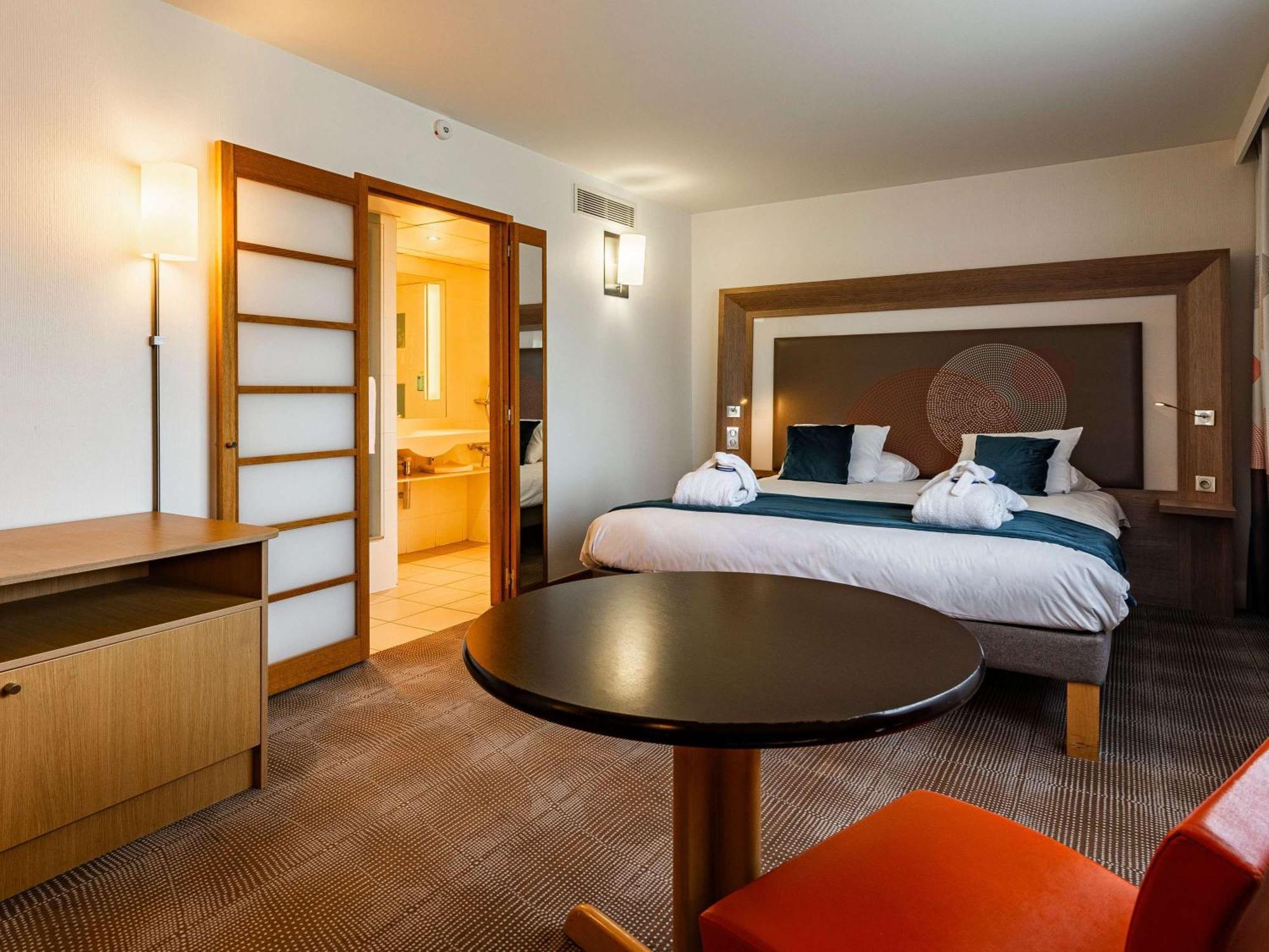 Novotel Reims טאנקו מראה חיצוני תמונה